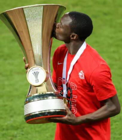 Patson Daka with the victory cup while in Salzburg.